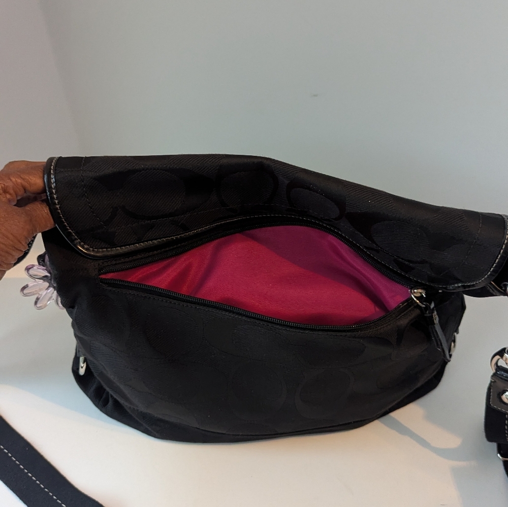 Coach F16553 Black Shoulder Bag with Pink Lining